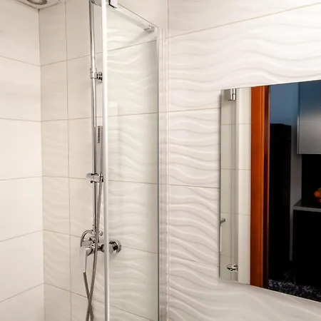 Apartment Serwis - Krupowki 1 *